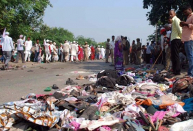 Many die in India stampede on way to Hindu religious event